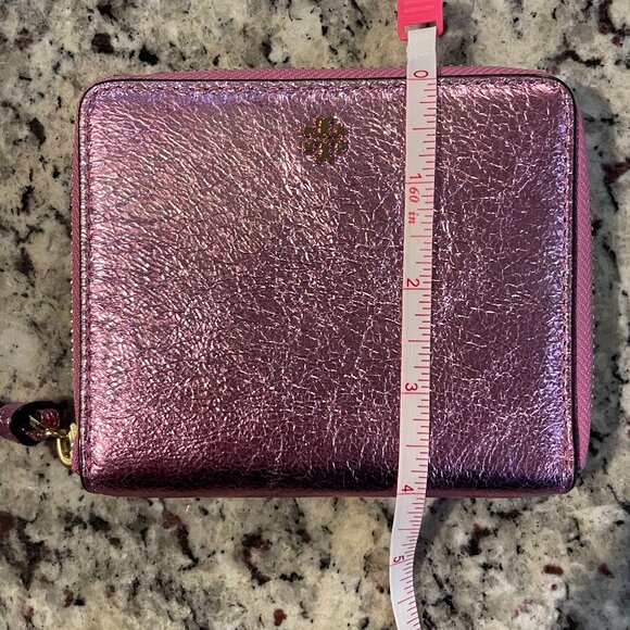 Tory Burch Crinkle Metallic Medium Wallet - Picture 10 of 11